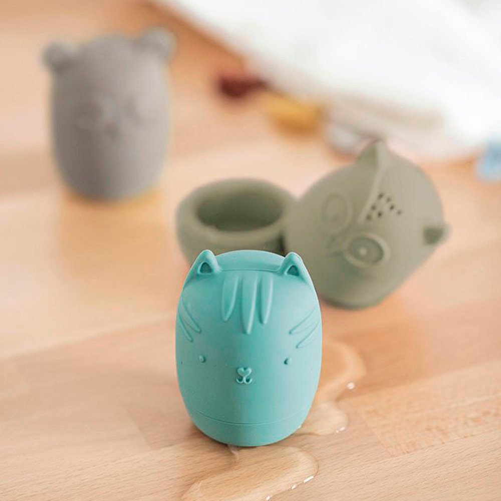 Juguete interactivo para el baño